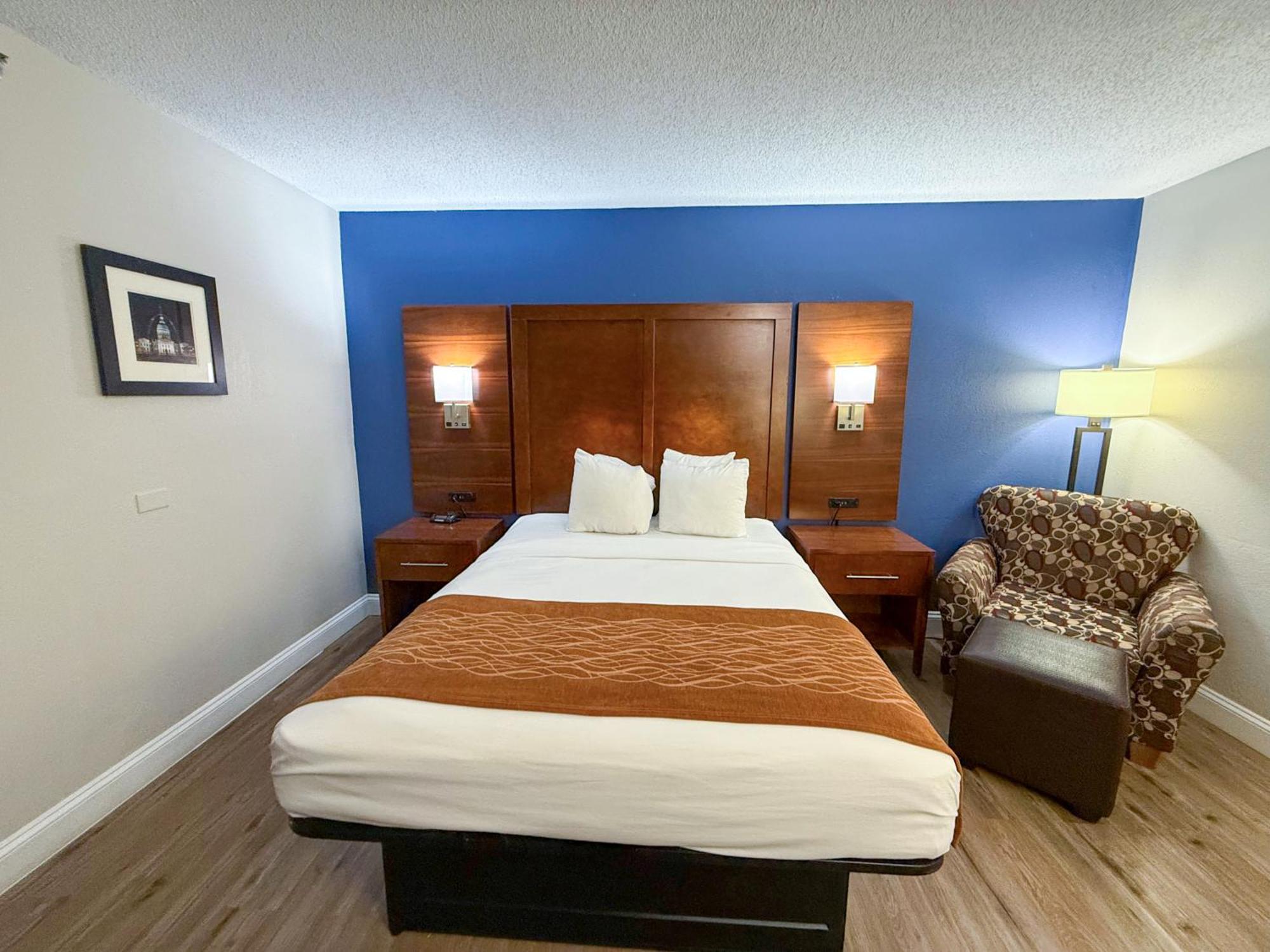 Comfort Inn & Suites St Louis-Hazelwood Dış mekan fotoğraf